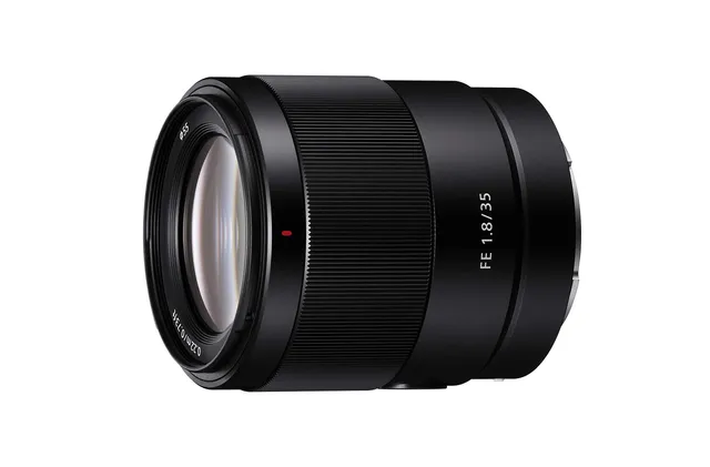 sony-sel35f18f-objetivo-fe-35mm-f1-8-prime-gran-angular-para-full-frame-y-aps-c- image 1