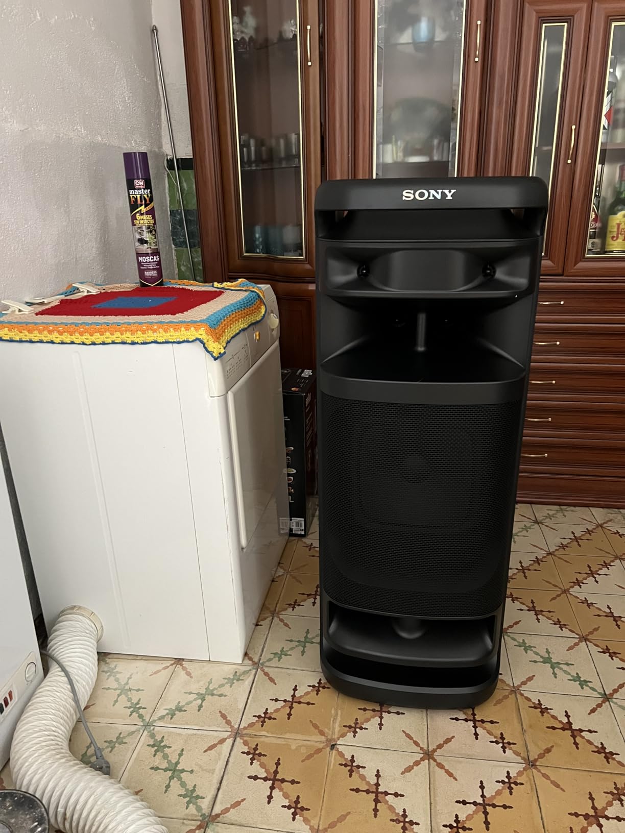 Muy completo para fiestas familiares