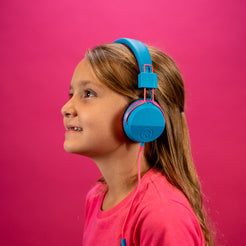 jlab-jbuddies-studio-auriculares-on-ear-con-cable-infantiles-azul-rosa-usb-c-con image 7